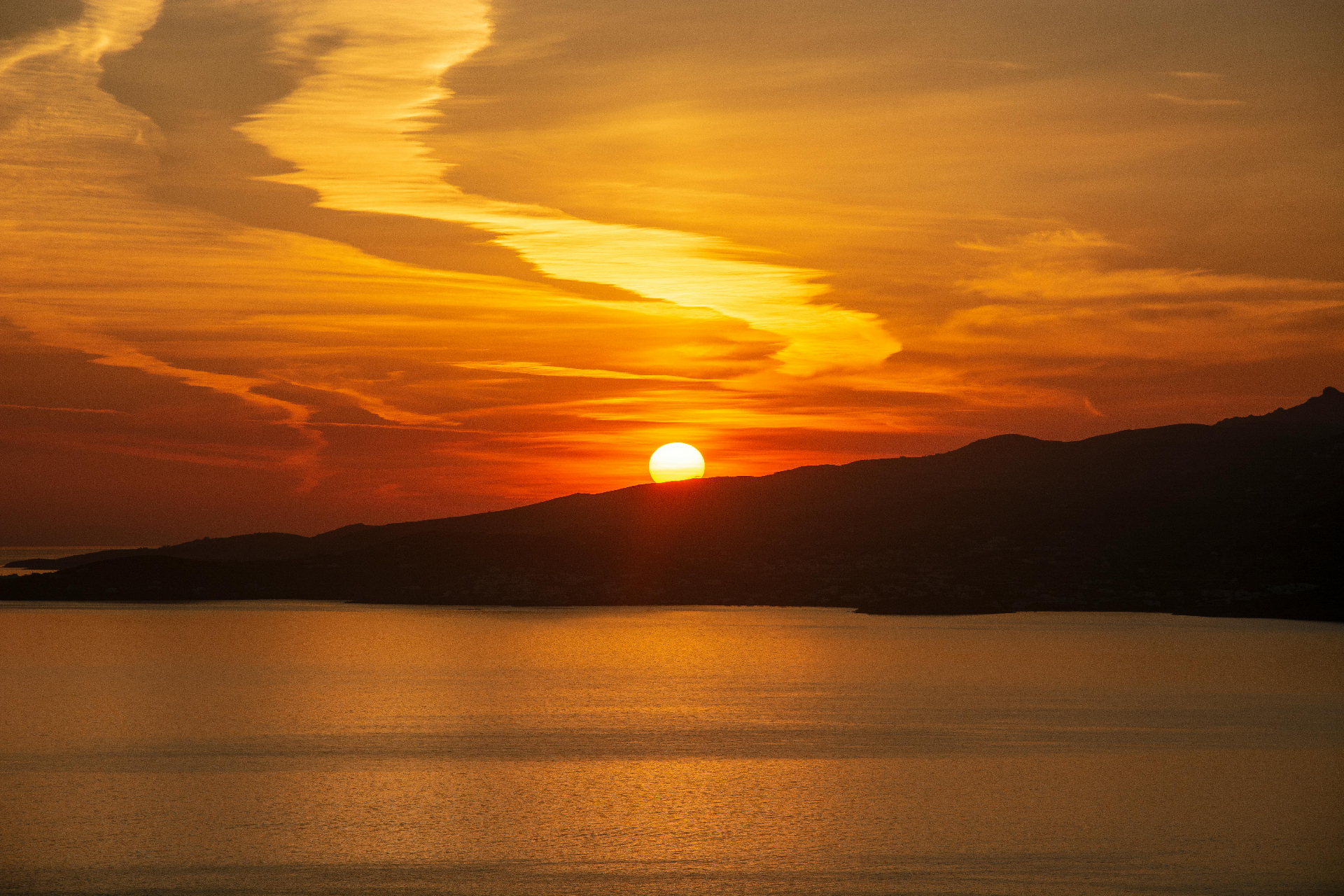 Last Light Over the Bay by Gallerya Community