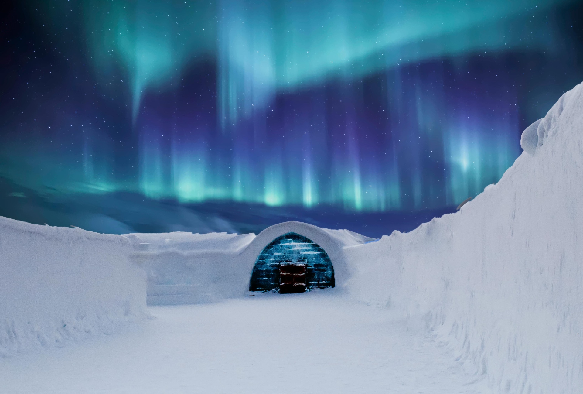 Aurora Shelter by Gallerya Community
